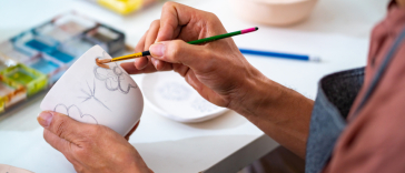 Tradition trifft Kreativität: Starte deine Ausbildung als Porzellanmaler/in Kunst in feinster Form: Deine Ausbildung als Porzellanmaler/in