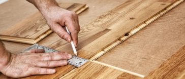 Holz in Bestform: Starte deine Ausbildung als Parkettleger/in Böden mit Stil: Deine Ausbildung als Parkettleger/in