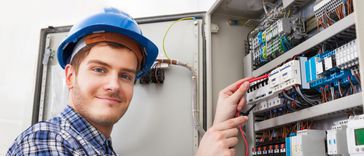Elektroniker/-in für Energie- und Gebäudetechnik Elektroniker/-in für Energie- und Gebäudetechnik